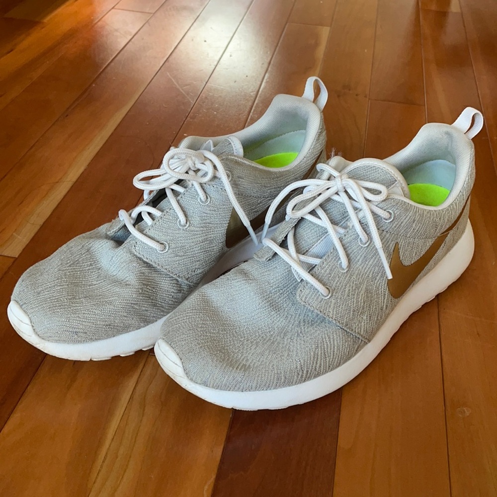 Nike ID Roshe Run